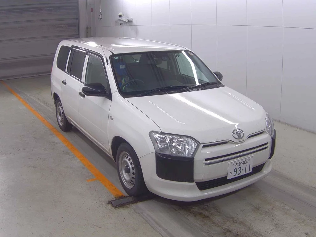 Toyota Probox NCP160V 2022