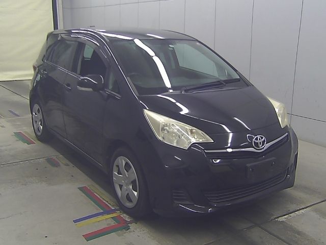 70385 Toyota Ractis NCP120 2011 г. (Honda Kansai)