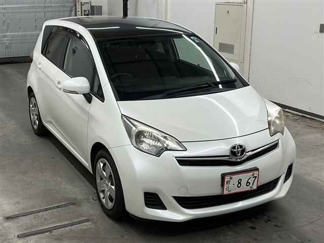 90008 Toyota Ractis NCP120 2011 г. (MIRIVE Saitama)