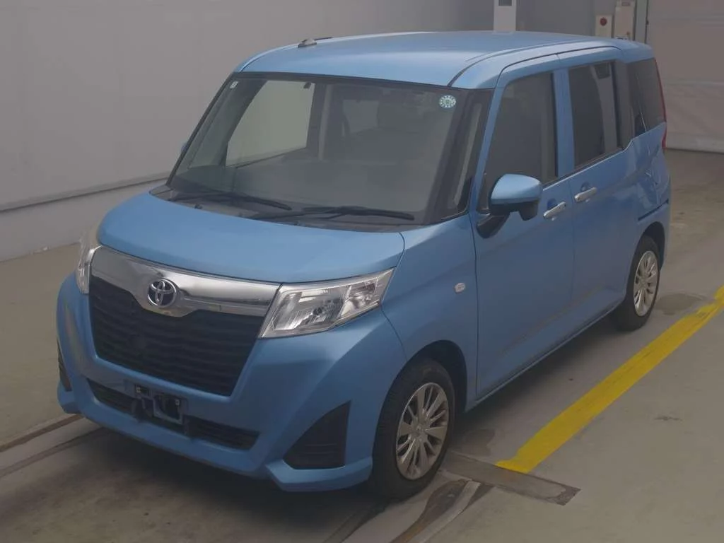 Toyota Roomy M900A 2018