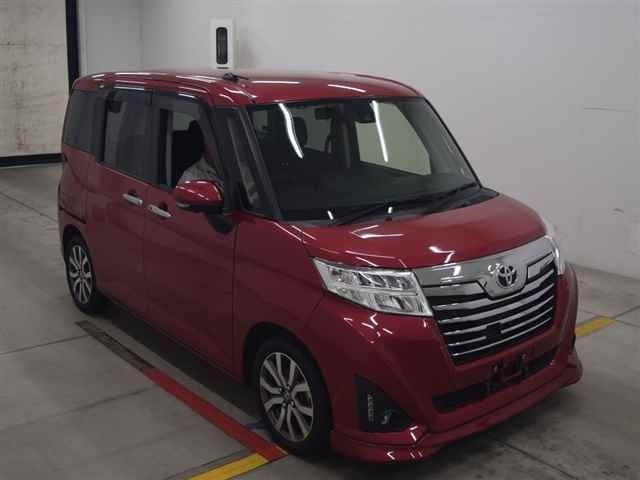 10049 Toyota Roomy M900A 2018 г. (MIRIVE Osaka)