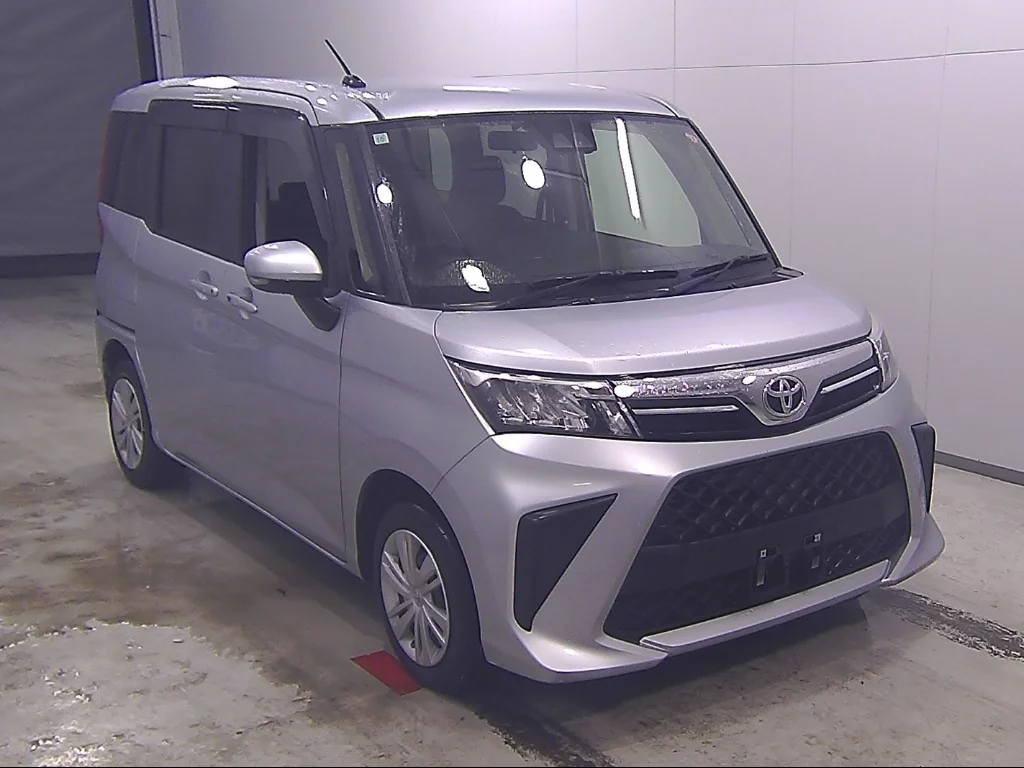 Toyota Roomy M900A 2023
