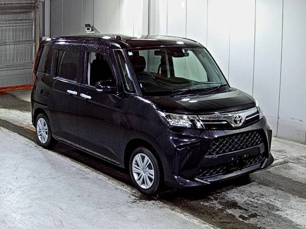 Toyota Roomy M900A 2023