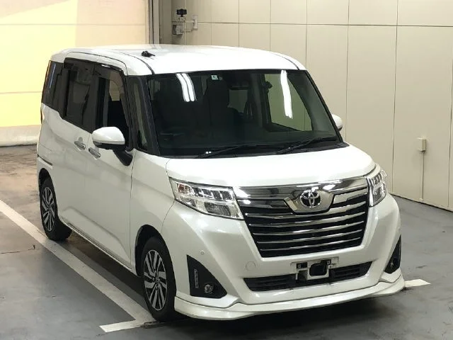 Toyota Roomy M900A 2020