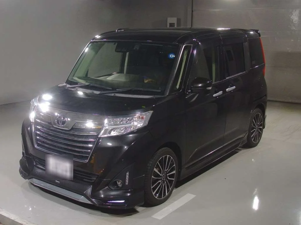 Toyota Roomy M900A 2019