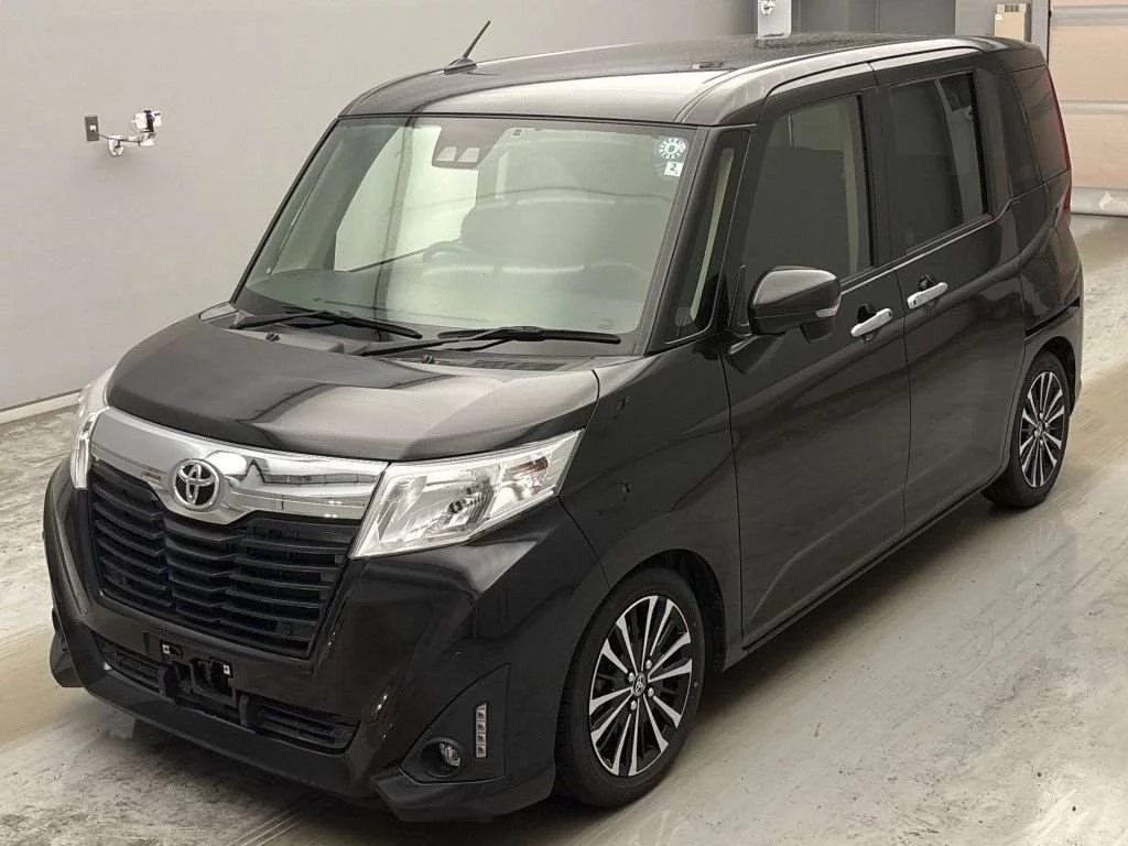 Toyota Roomy M900A 2020