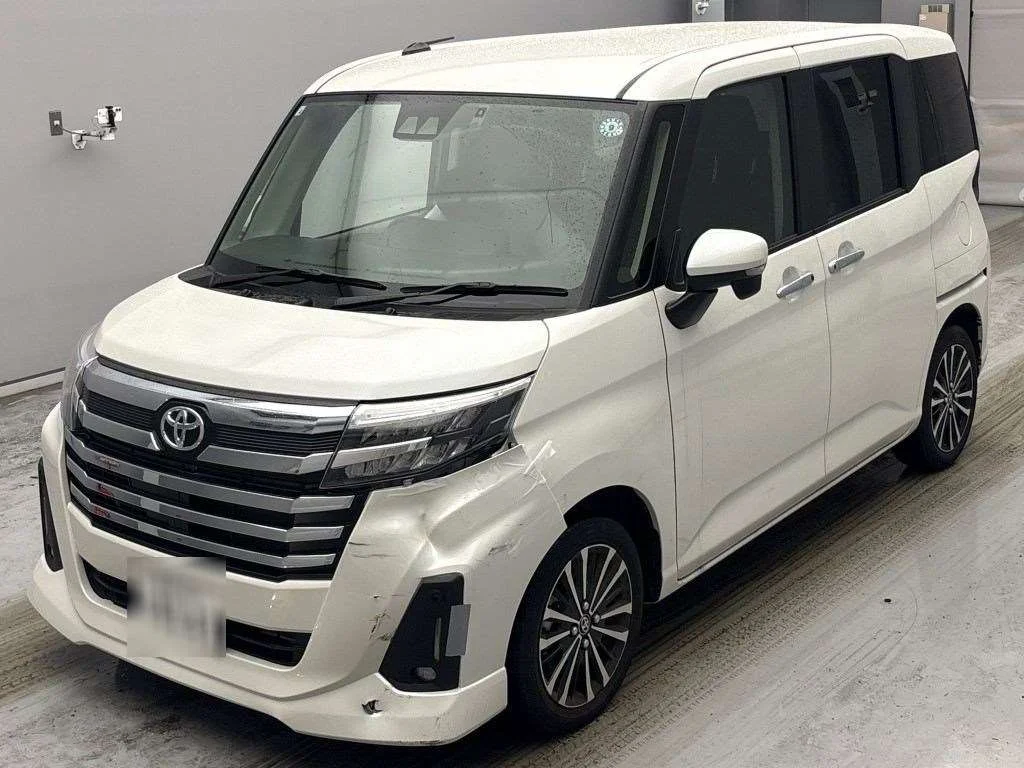 Toyota Roomy M900A 2026