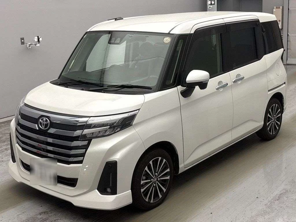 Toyota Roomy M900A 2024