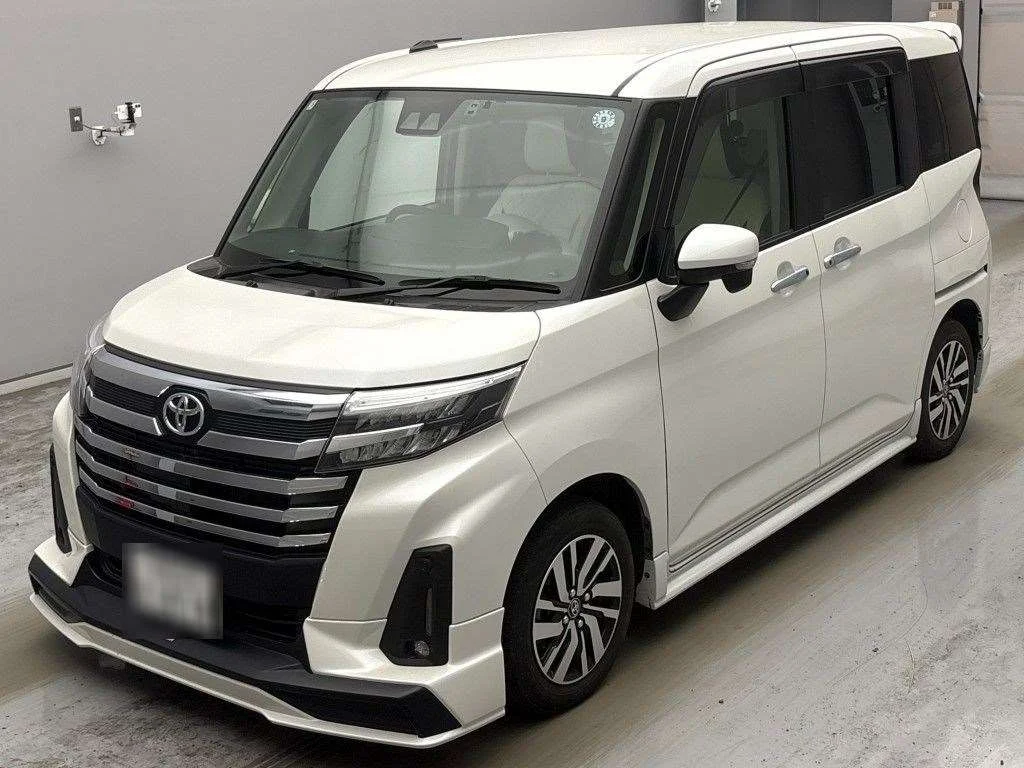 Toyota Roomy M910A 2023
