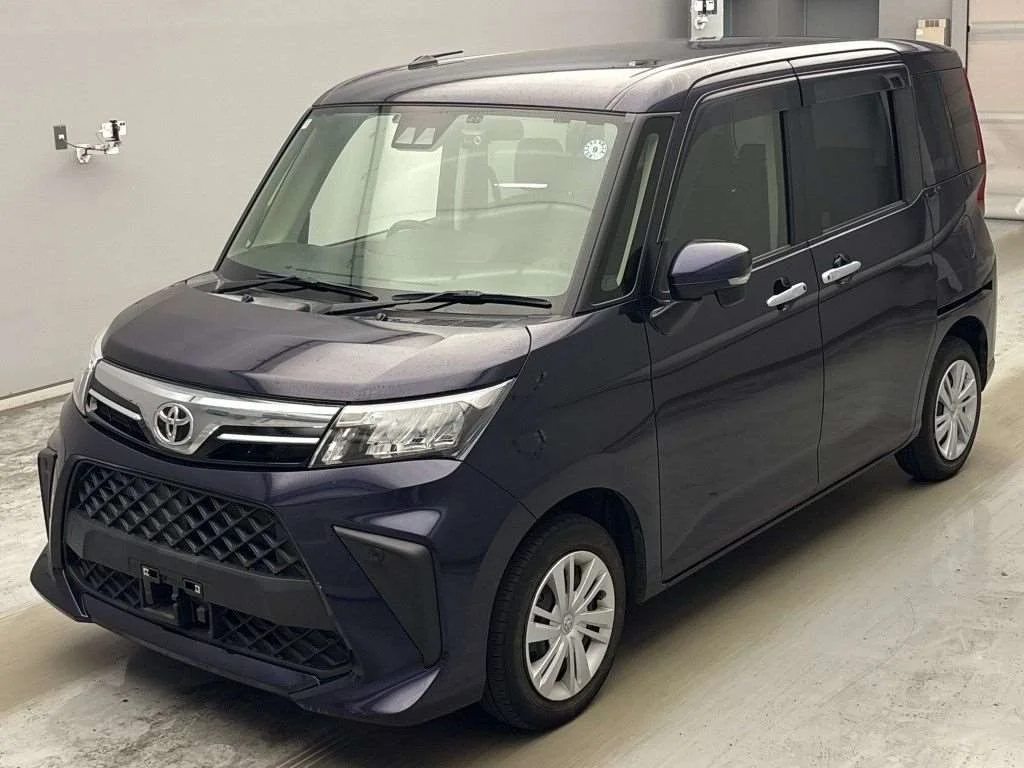 Toyota Roomy M900A 2022