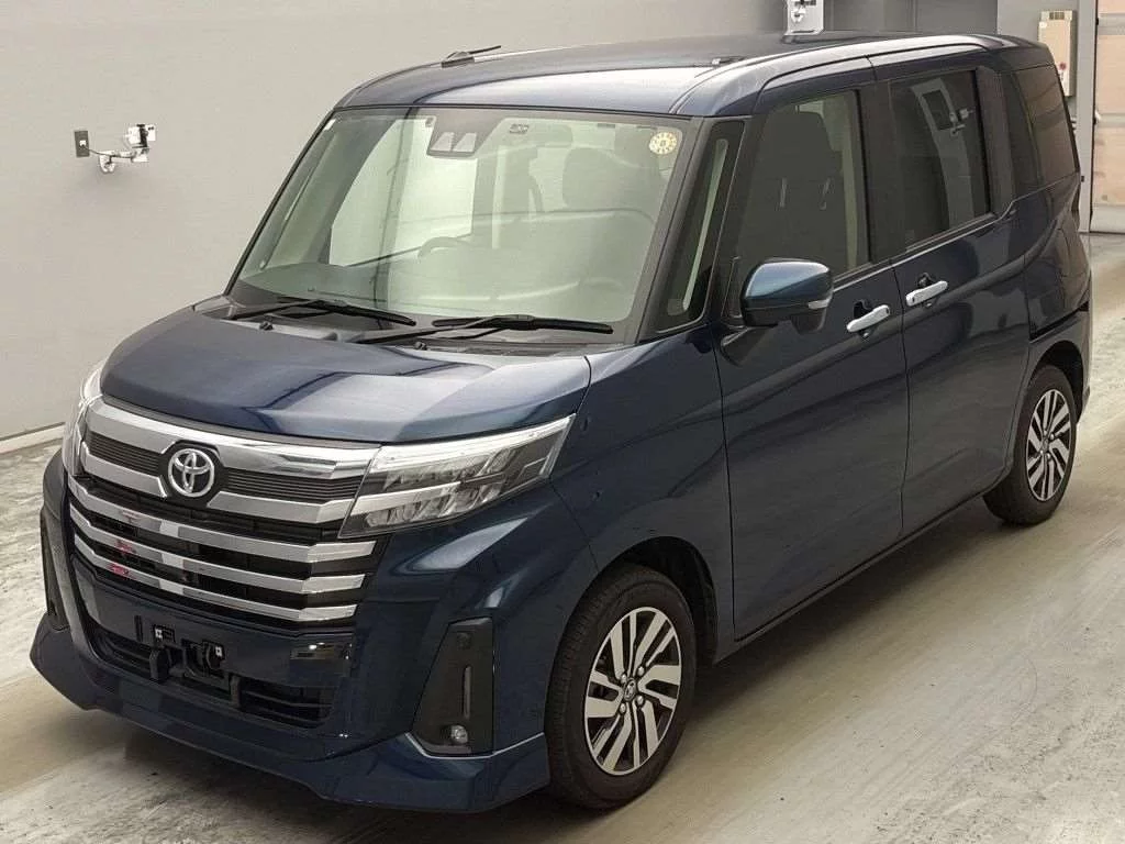 Toyota Roomy M900A 2023