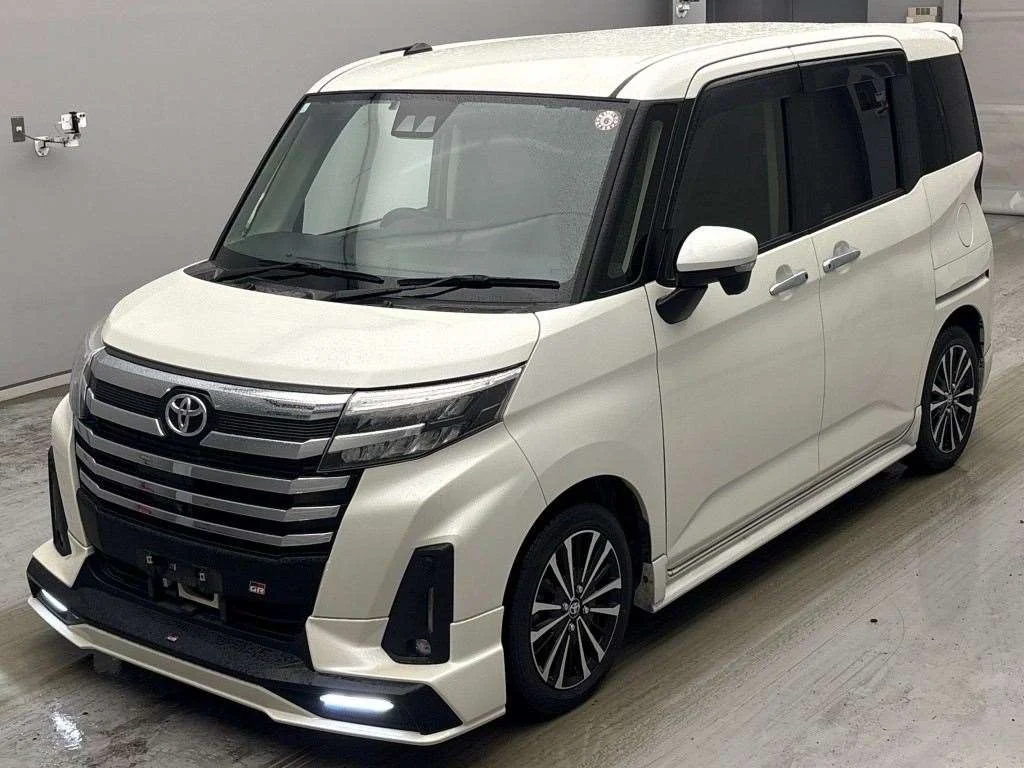 Toyota Roomy M900A 2023