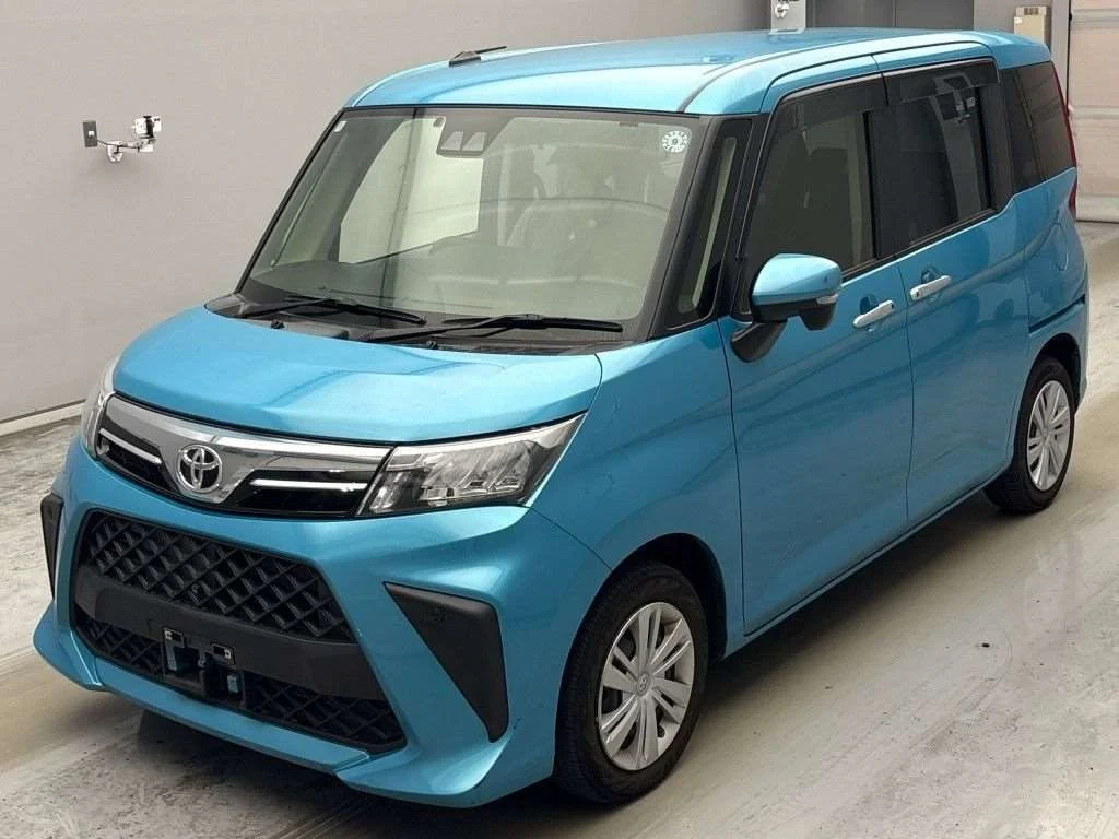 Toyota Roomy M900A 2022