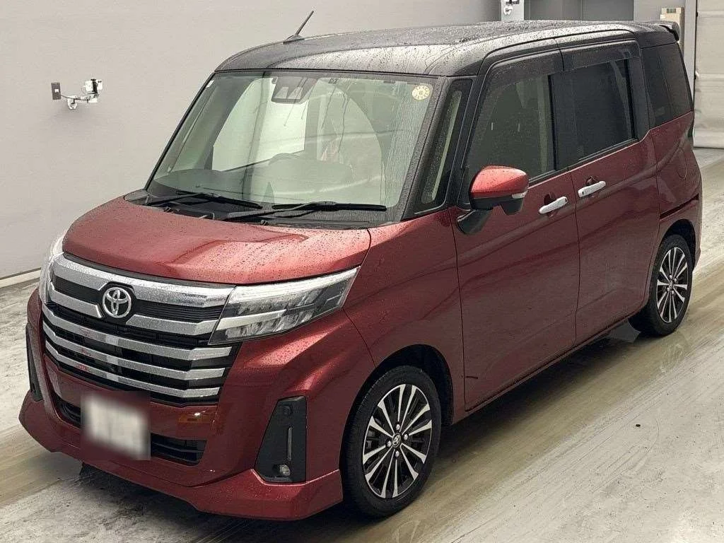 Toyota Roomy M900A 2020