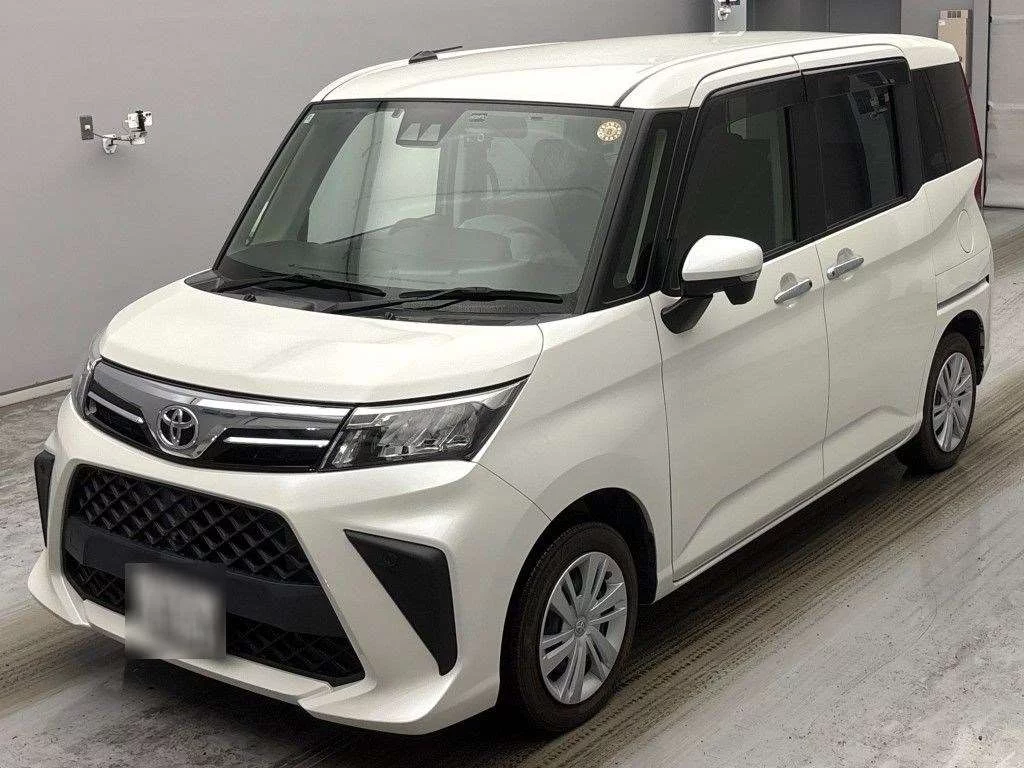 Toyota Roomy M910A 2022