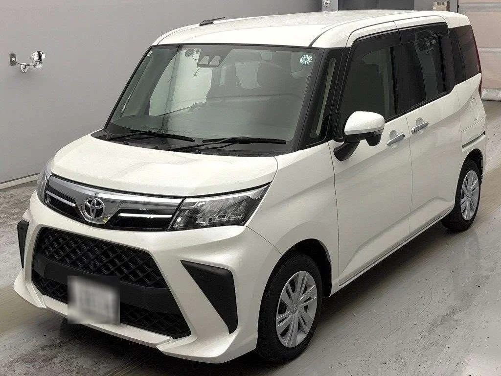 Toyota Roomy M900A 2024