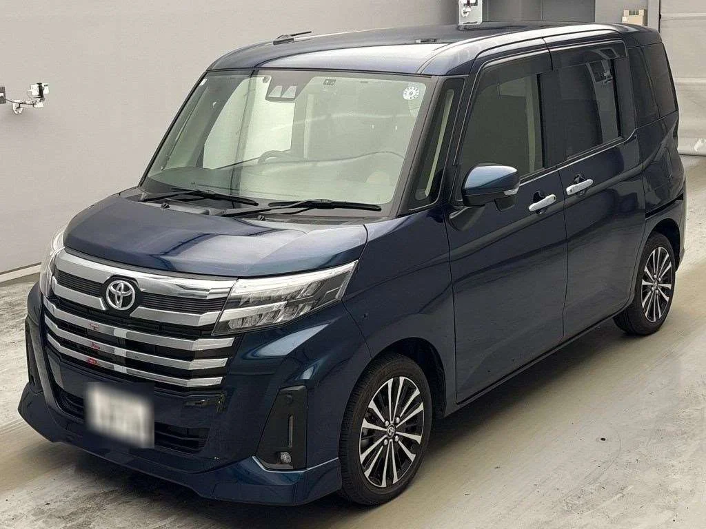 Toyota Roomy M900A 2025