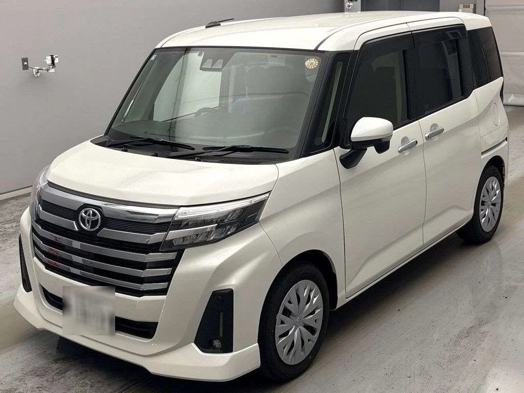 Toyota Roomy M900A 2025