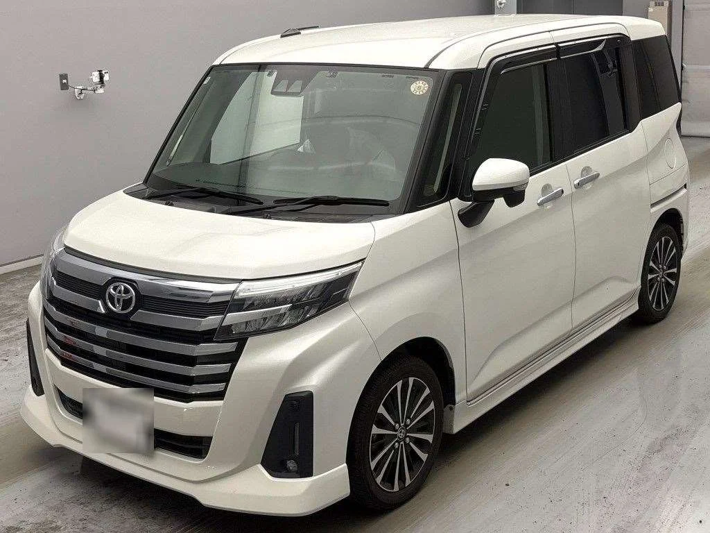 Toyota Roomy M900A 2020