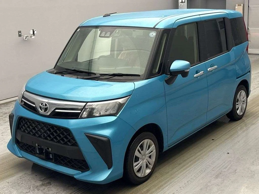 Toyota Roomy M900A 2022