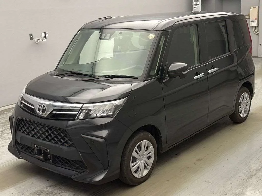 Toyota Roomy M900A 2023