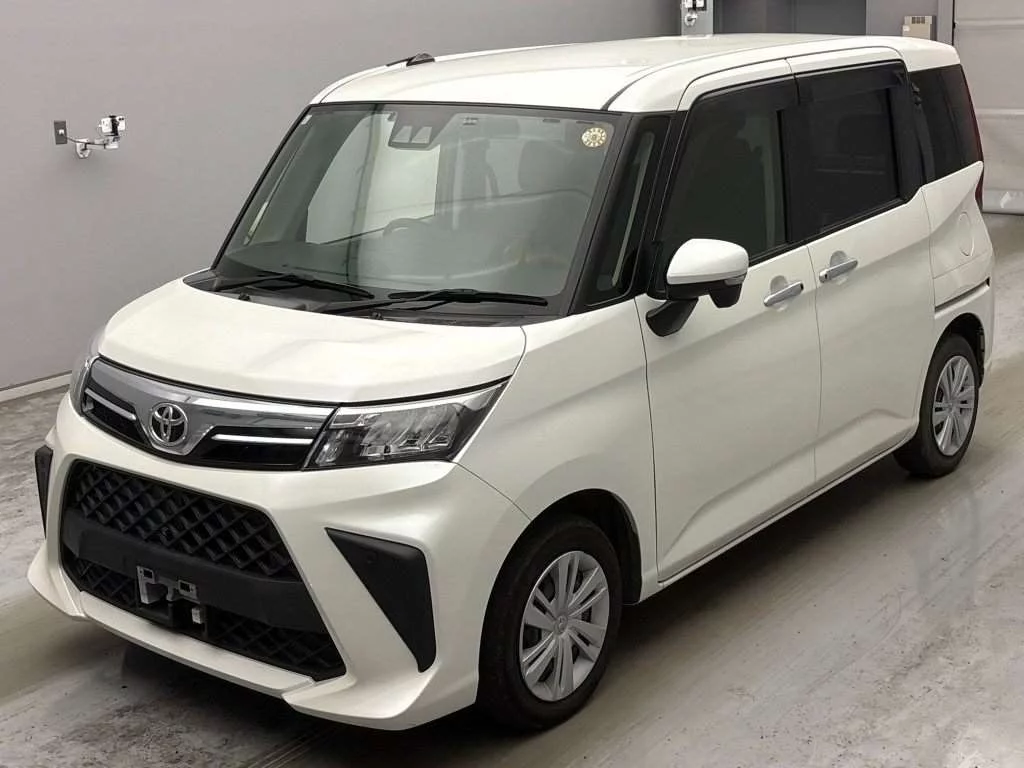 Toyota Roomy M900A 2023