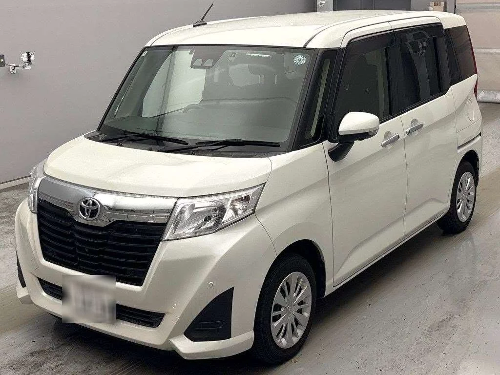 Toyota Roomy M900A 2020
