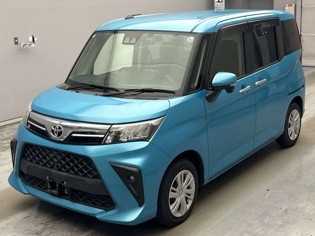 Toyota Roomy M900A 2022