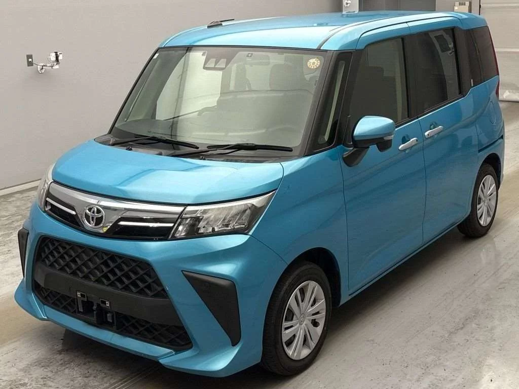 Toyota Roomy M900A 2023