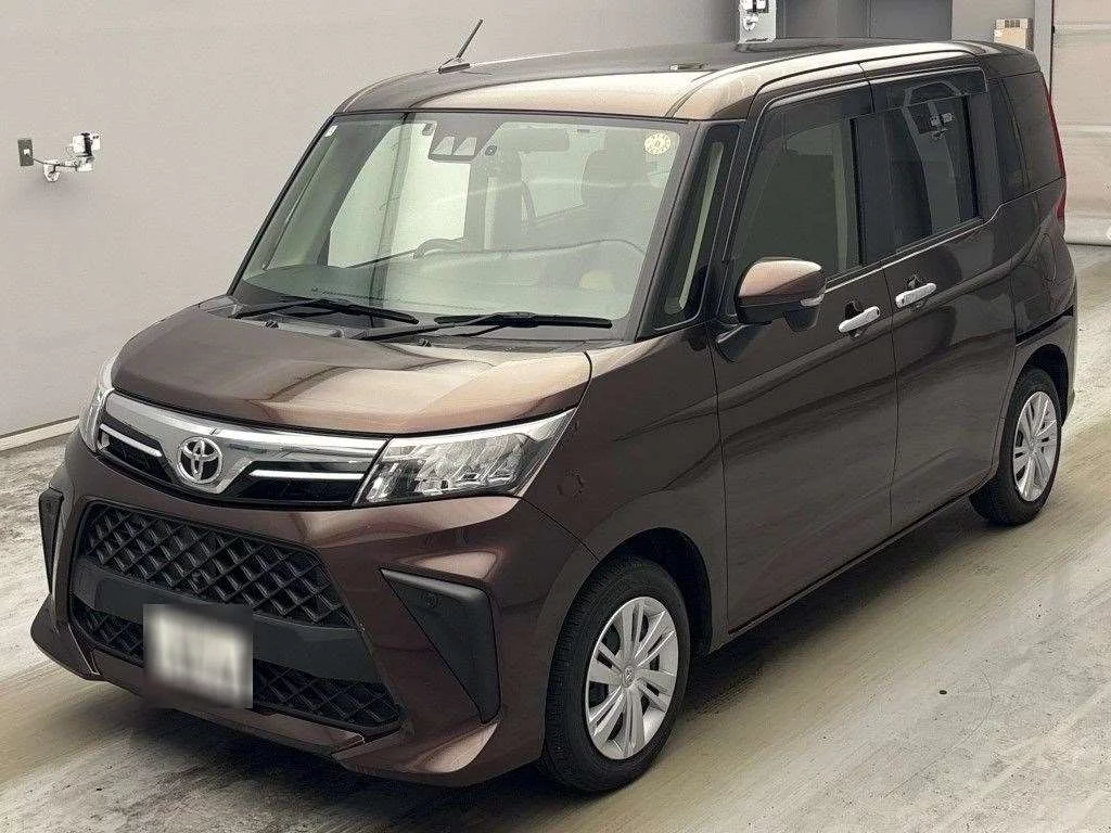 Toyota Roomy M900A 2023