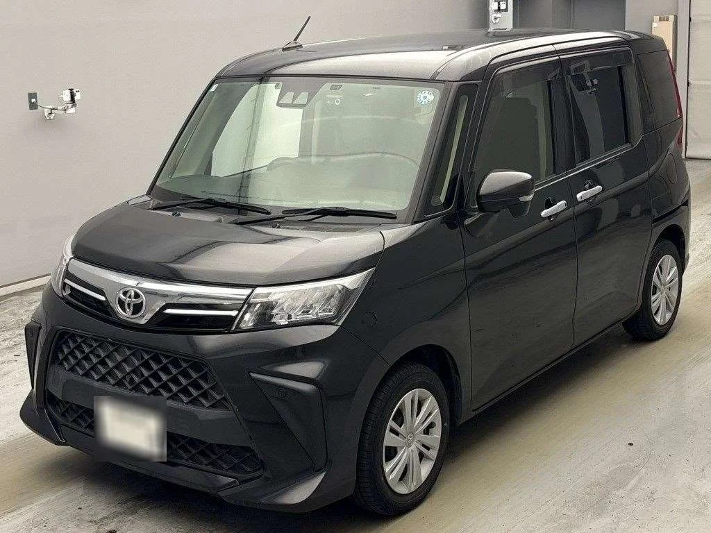Toyota Roomy M900A 2021