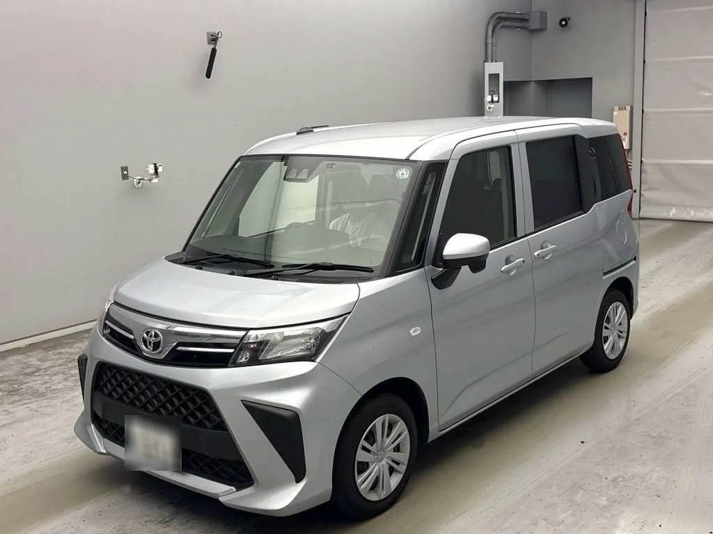 Toyota Roomy M900A 2024