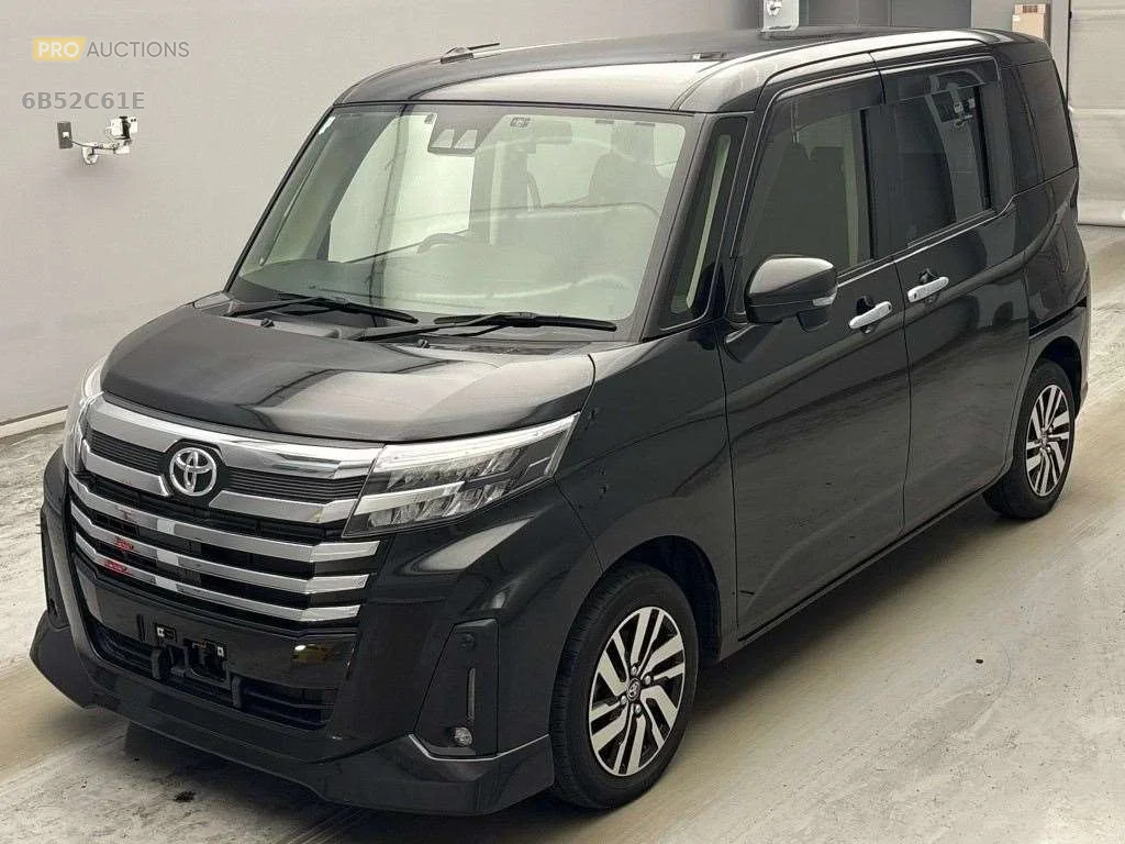 Toyota Roomy M900A 2023