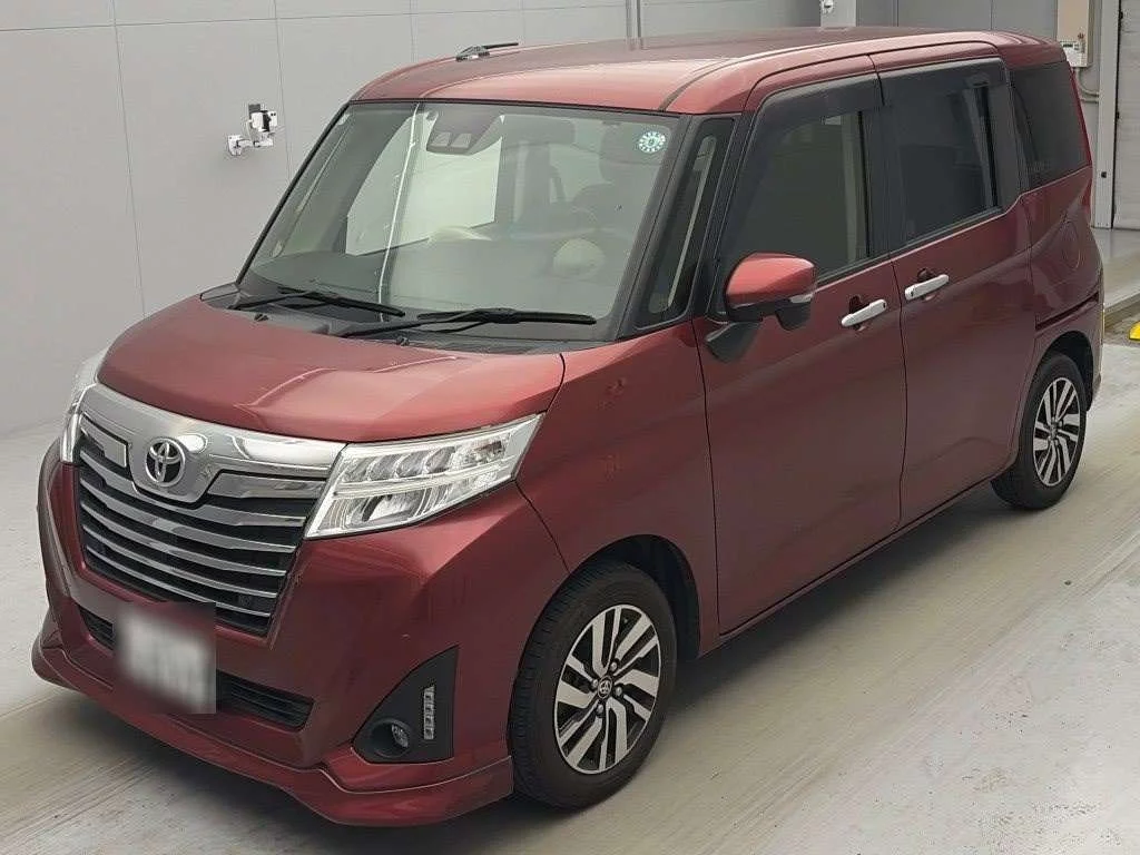 Toyota Roomy M900A 2019