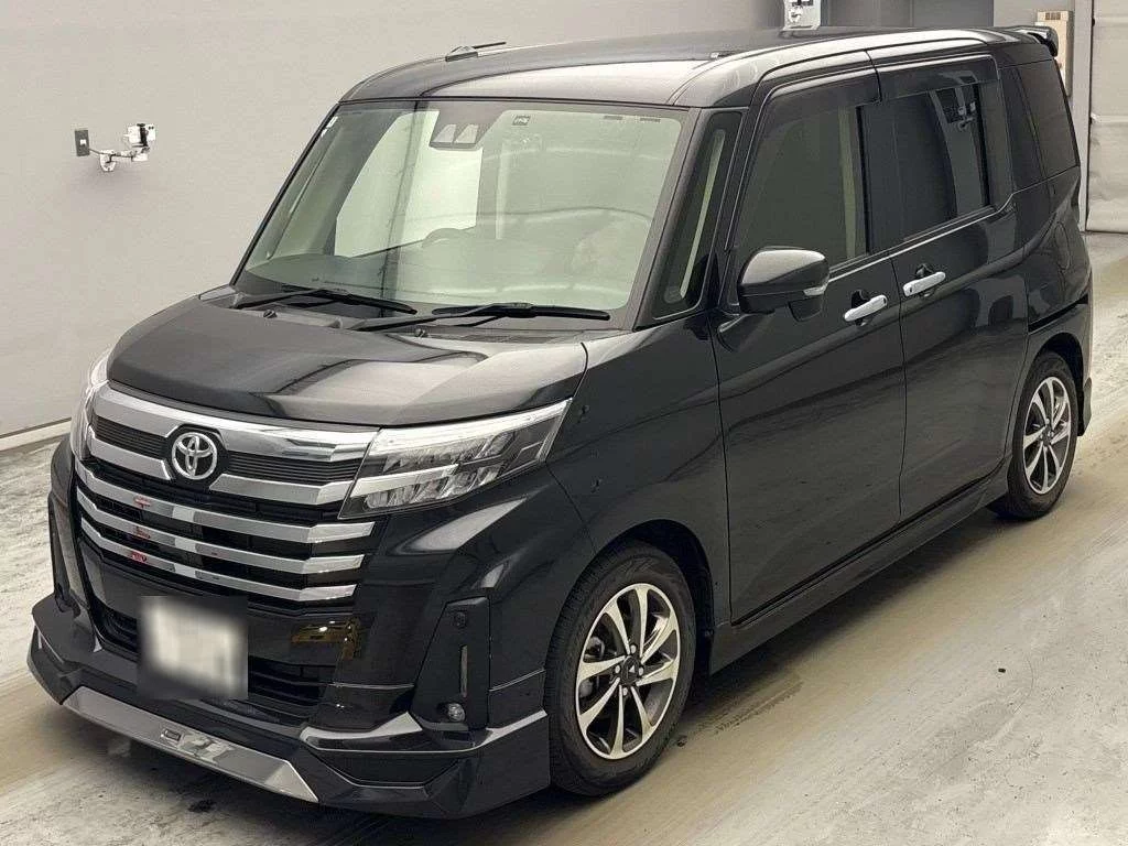 Toyota Roomy M900A 2022