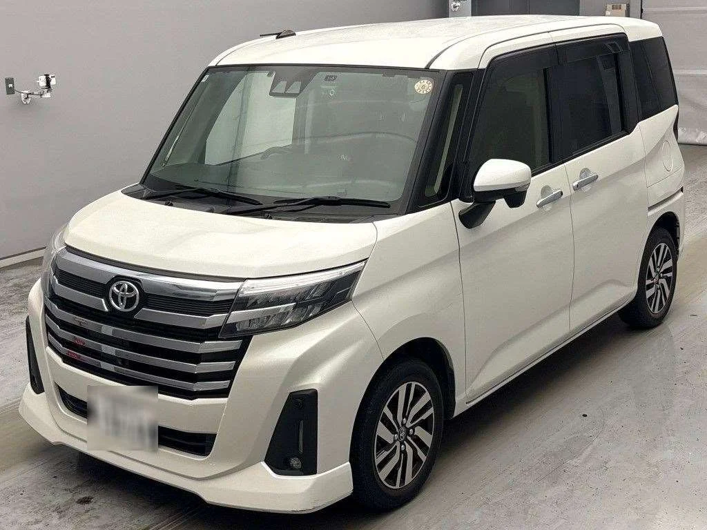 Toyota Roomy M900A 2020