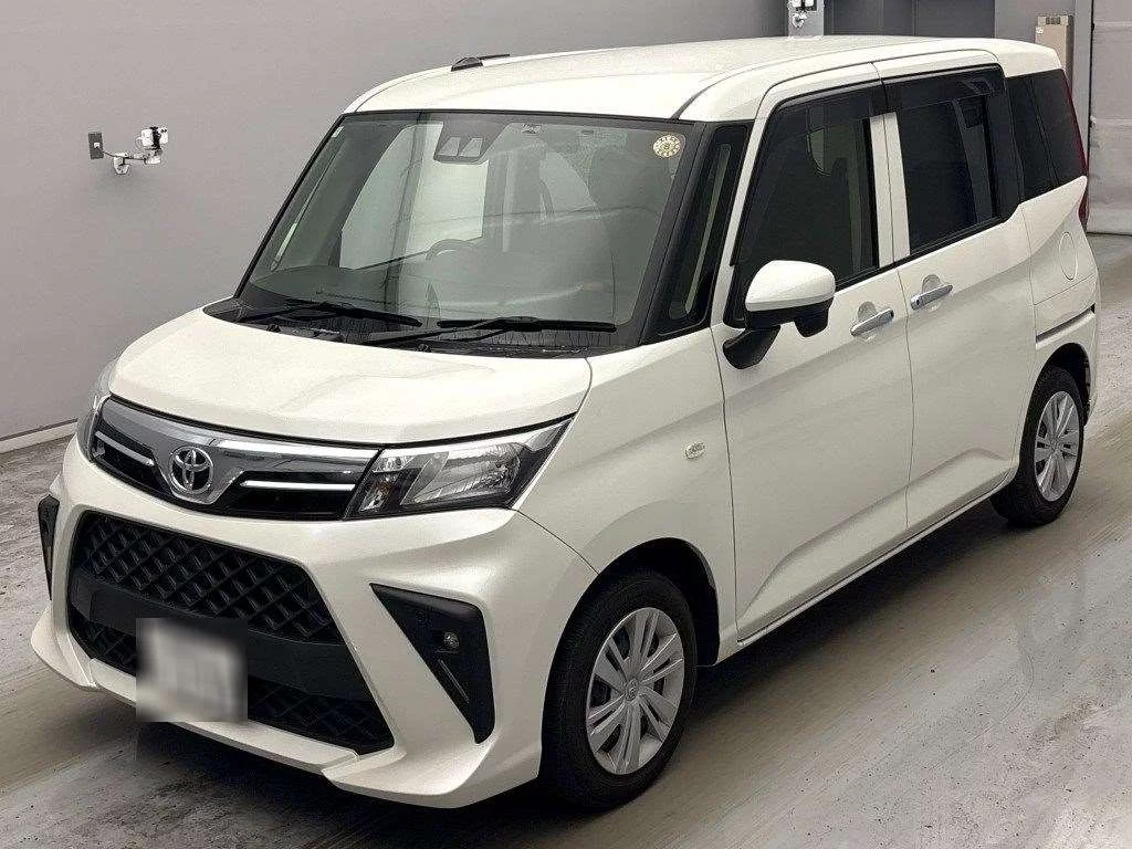 Toyota Roomy M900A 2024