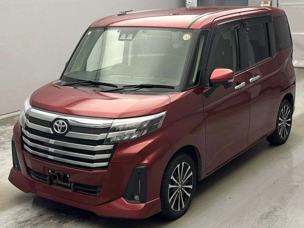 Toyota Roomy M900A 2021