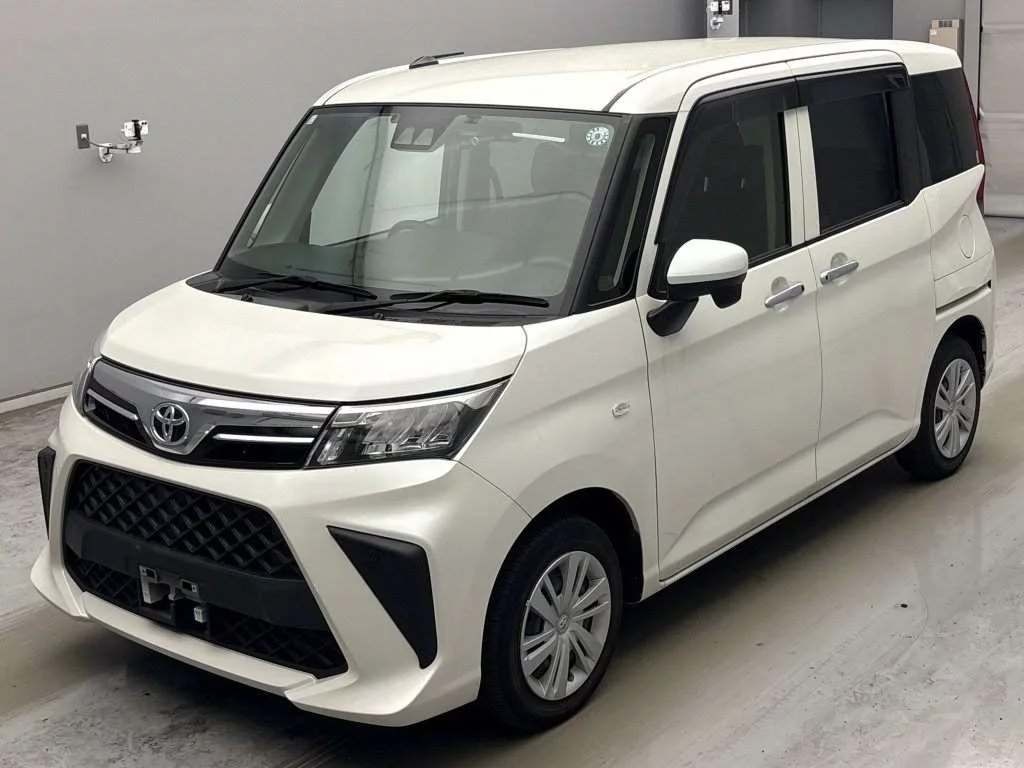 Toyota Roomy M900A 2023