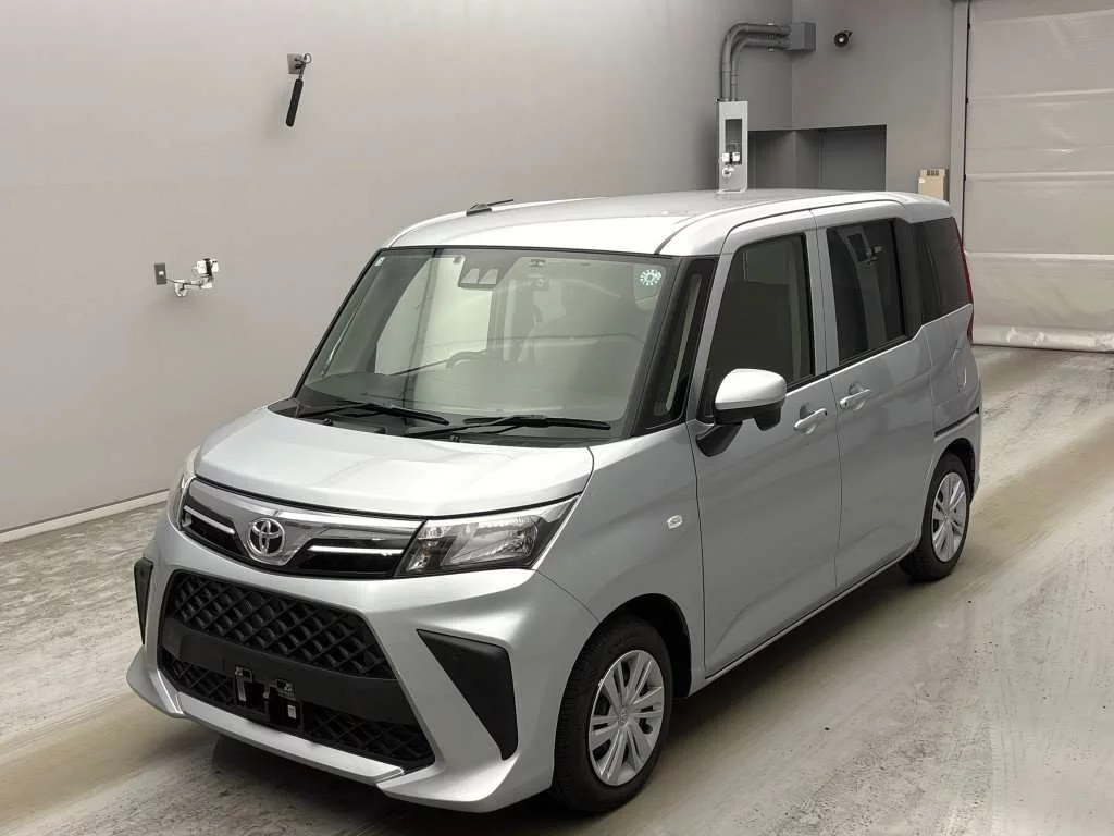 Toyota Roomy M900A 2026