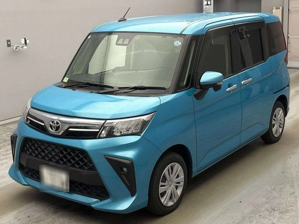 Toyota Roomy M910A 2023