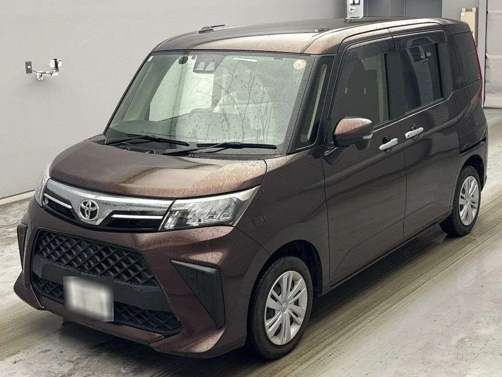 Toyota Roomy M900A 2022