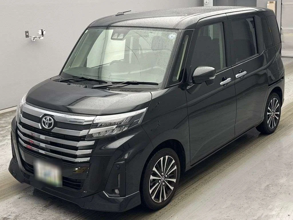 Toyota Roomy M900A 2026