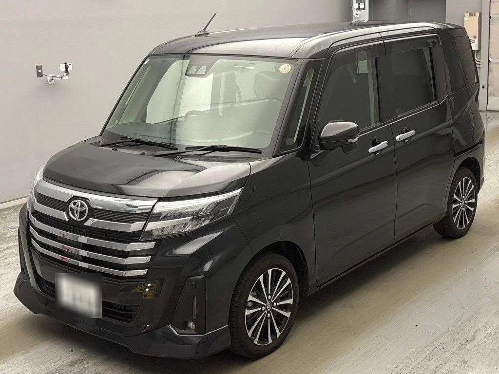 Toyota Roomy M900A 2024
