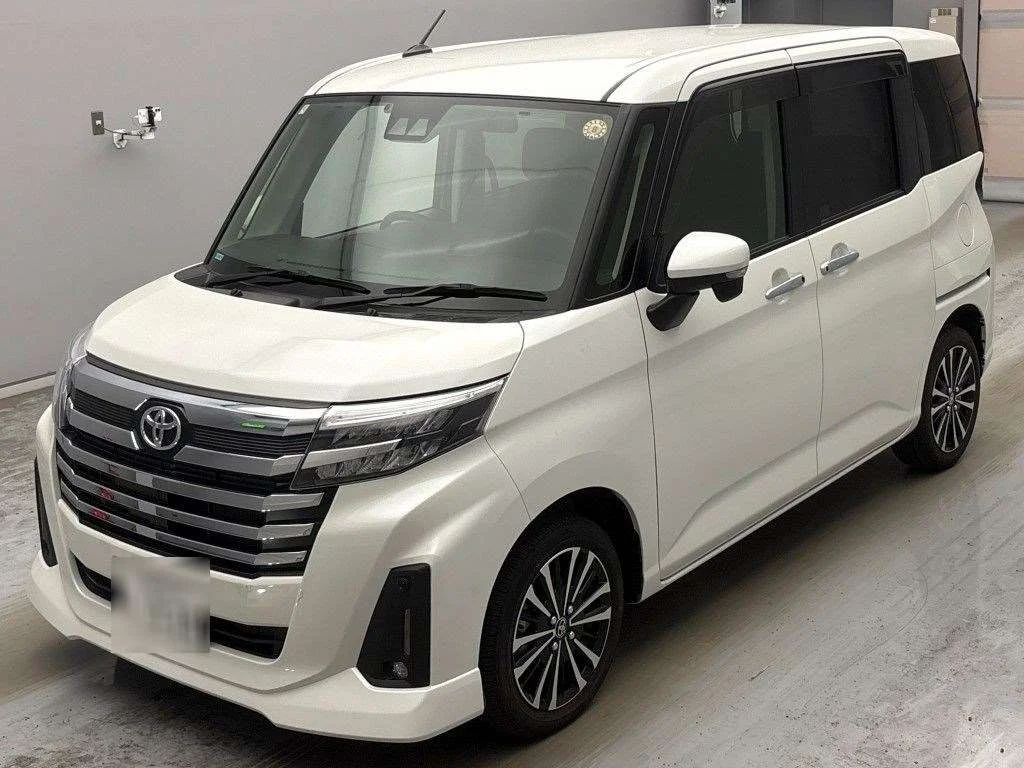 Toyota Roomy M900A 2024