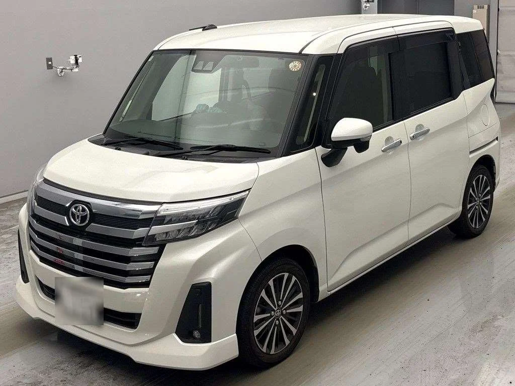 Toyota Roomy M900A 2020