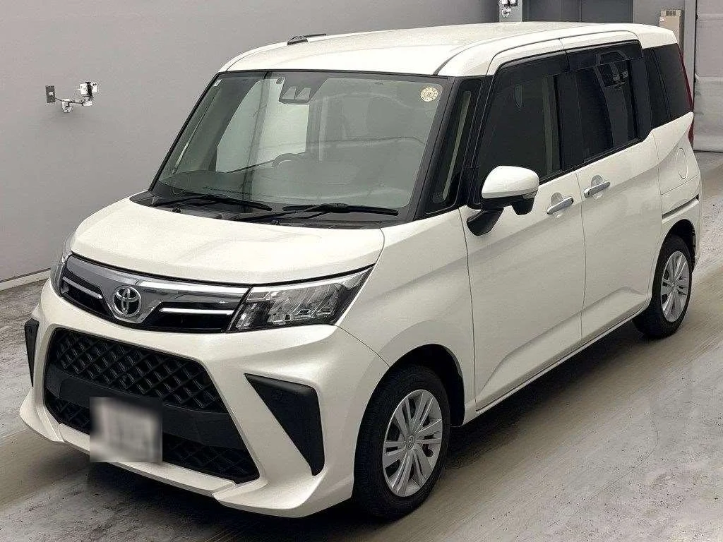 Toyota Roomy M900A 2024