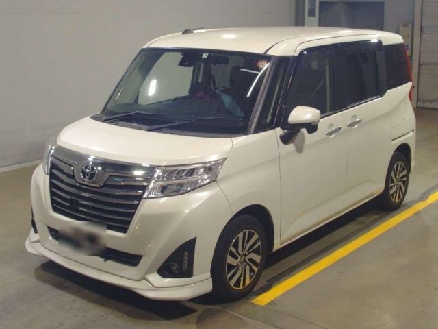 12724 Toyota Roomy M900A 2017 г. (TAA Yokohama)