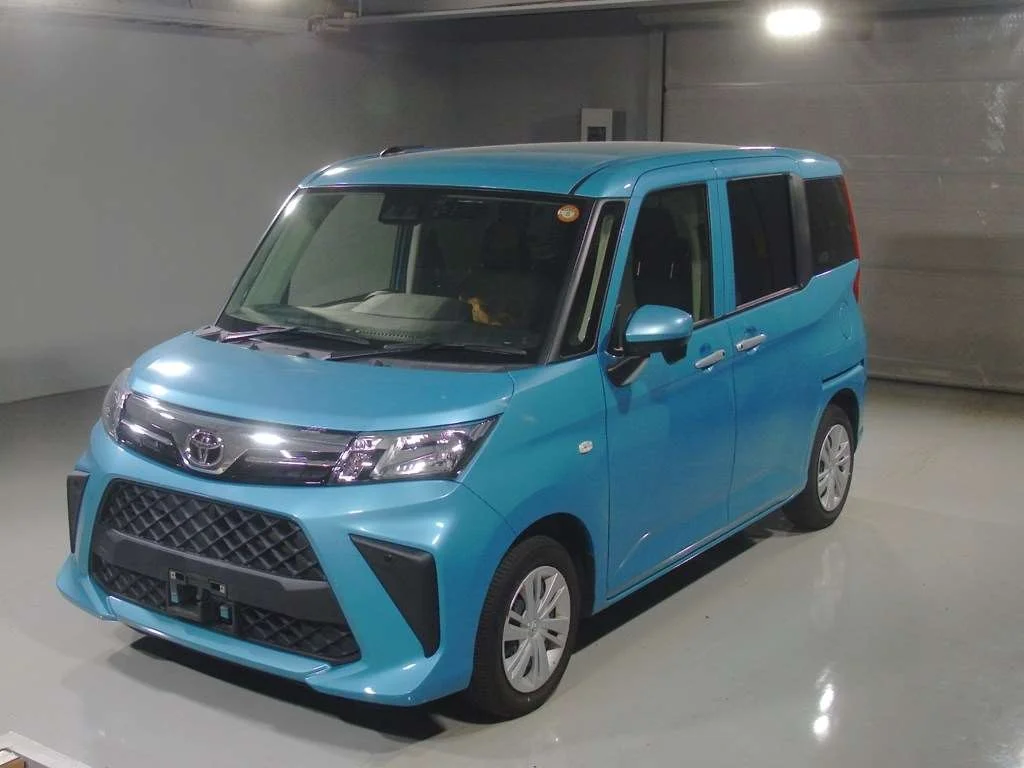 Toyota Roomy M900A 2022