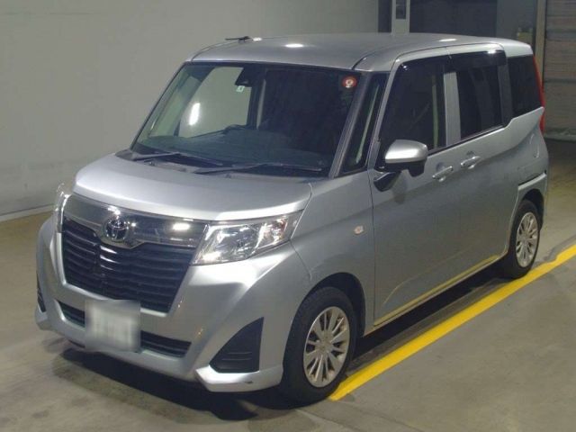 12813 Toyota Roomy M900A 2017 г. (TAA Yokohama)